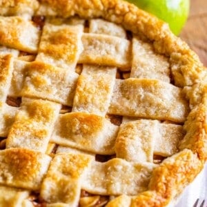 easy apple pie recipe shot from the side