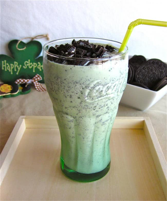 Oreo Shamrock Shakes from TheFoodCharlatan.com