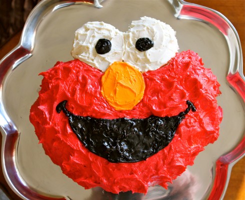 How to make an Elmo Cake  without mold  - 50