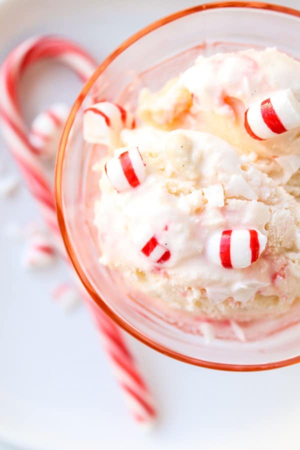 Very Vanilla Ice Cream with White Chocolate and Peppermint