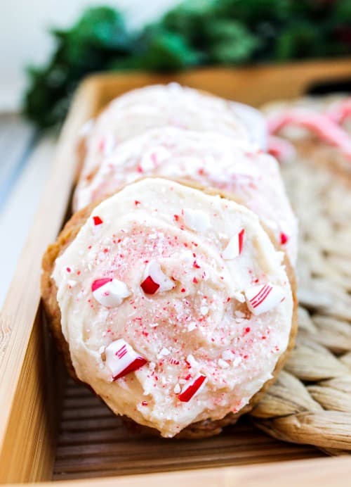 Candy Lasses (Molasses Cookies with Peppermint)