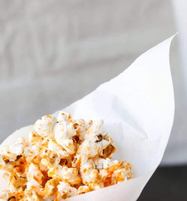 Sriracha Cheddar Popcorn