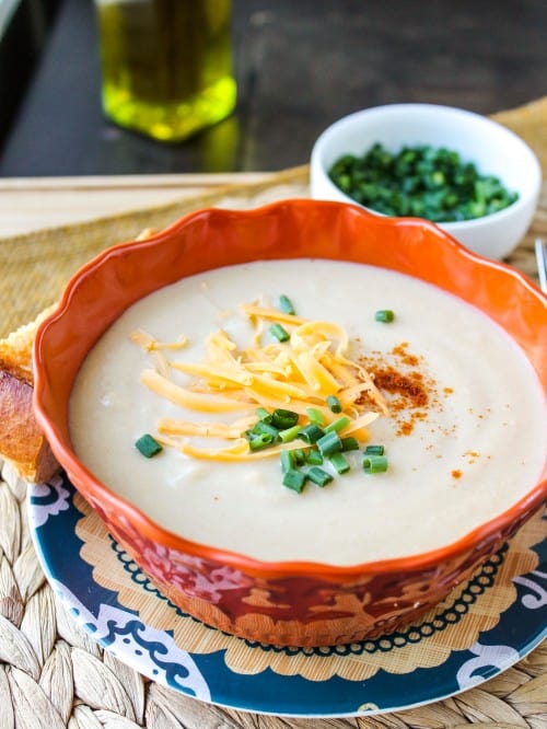 Easy Cheddar Cauliflower Soup