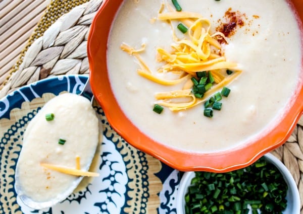 Easy Cheddar Cauliflower Soup