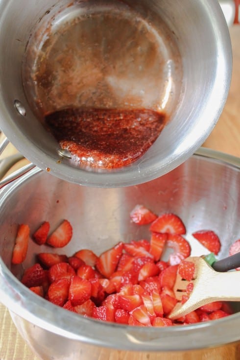 Fresh Strawberry Topping