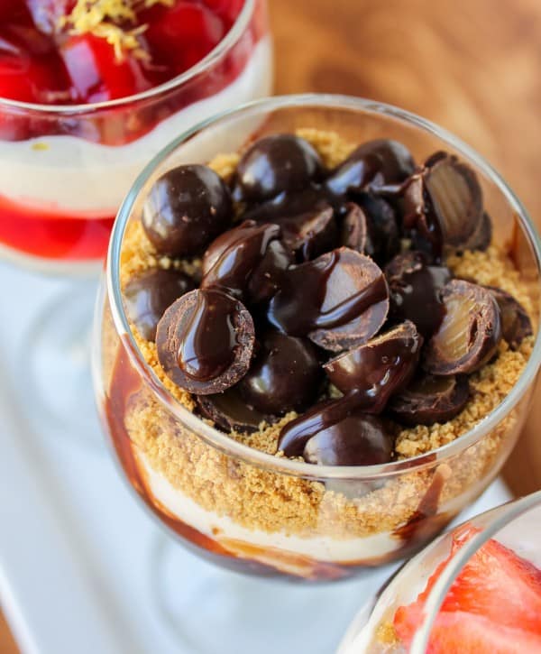 No Bake Cheesecake Parfait Bar