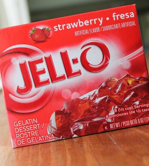 Box of strawberry Jello-O mix.