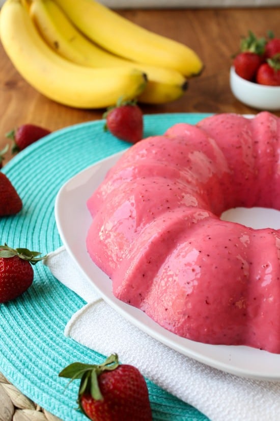 Creamy Strawberry Banana Jello & Blendtec Giveaway! - The Food Charlatan