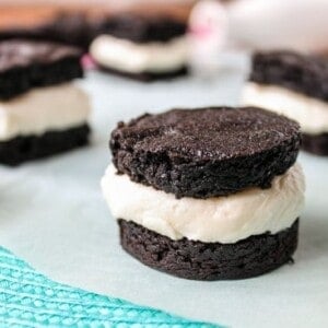 Homemade Brownie Oreos
