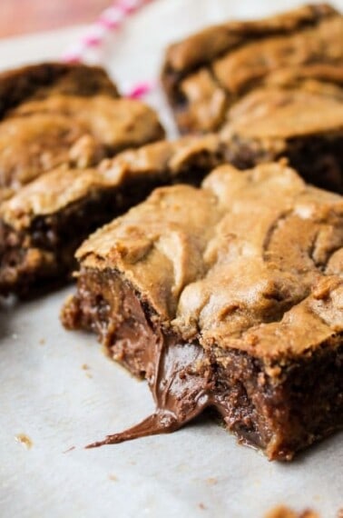 Nutella-Stuffed Browned Butter Blondies