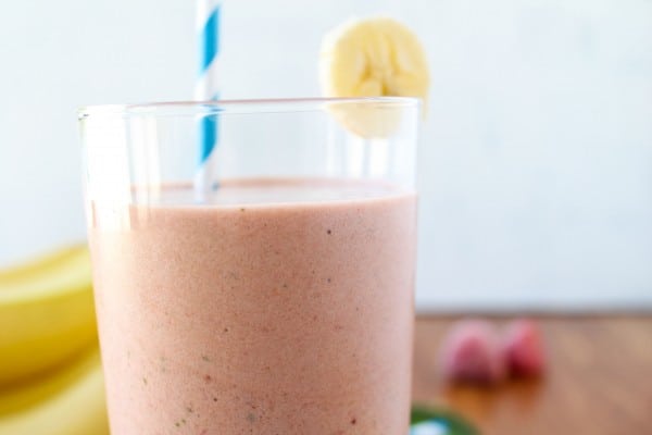 Strawberry Mango Protein Smoothie