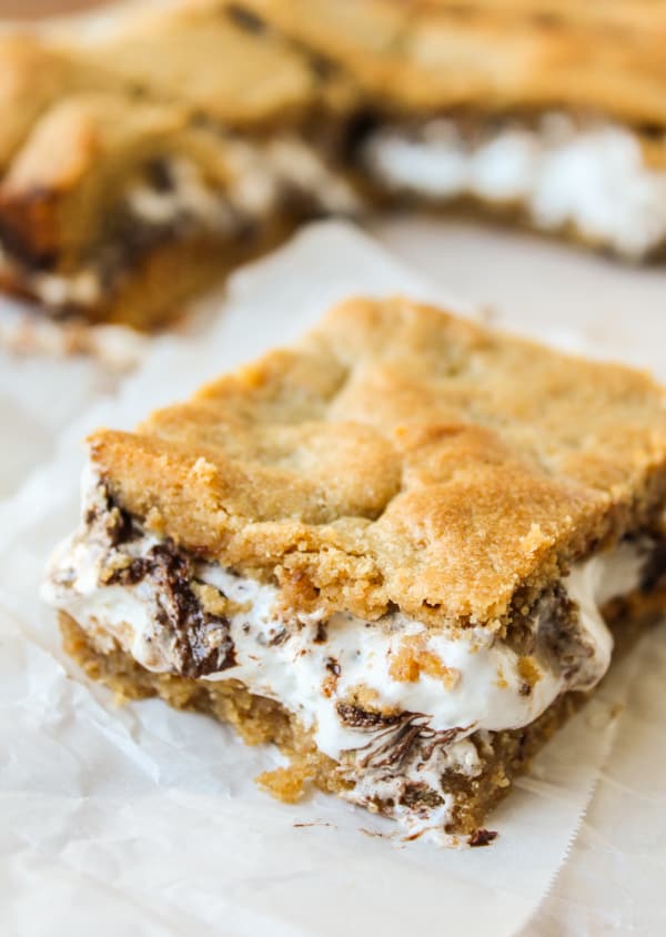 Peanut Butter S'mores Bars - The Food Charlatan