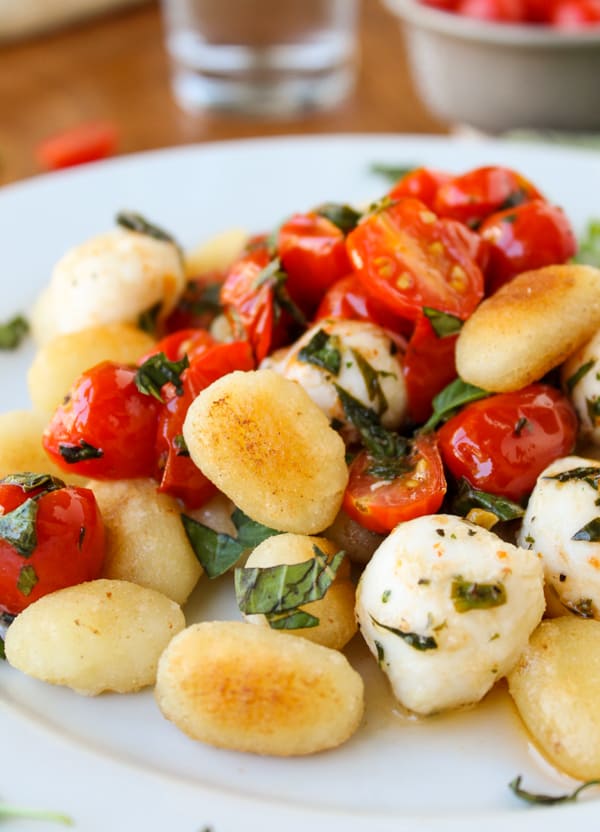 Crispy Gnocchi with Tomatoes, Mozzarella & Pesto