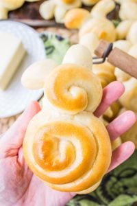 Easter Bunny Dinner Rolls (Lion House Rolls) from The Food Charlatan