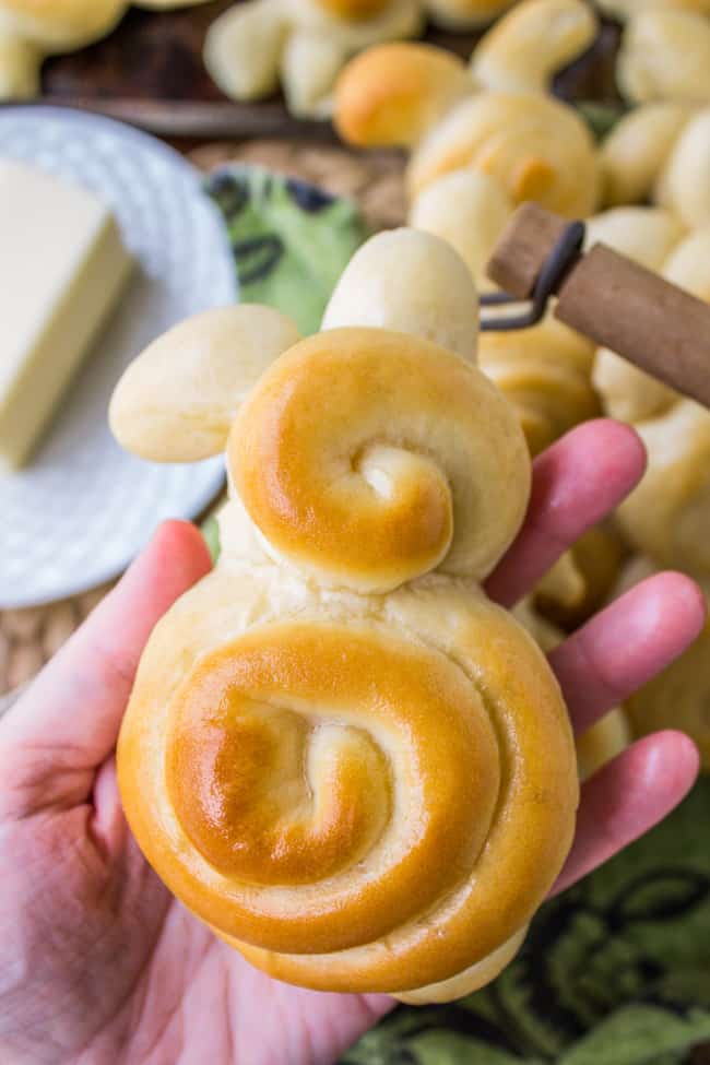 Easter Bunny Dinner Rolls (Lion House Rolls) from The Food Charlatan