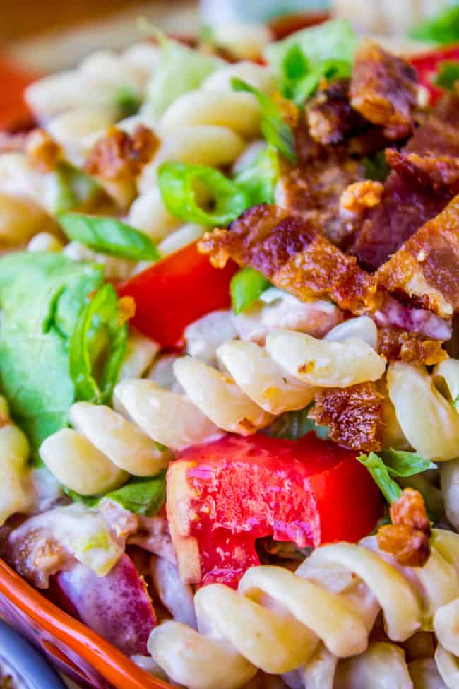 close up shot of BLT pasta salad.