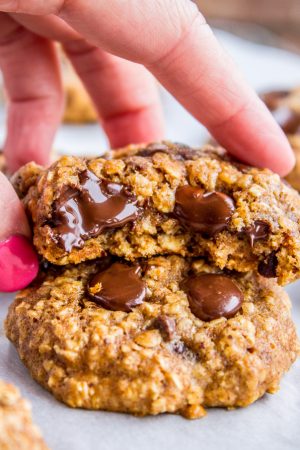 Skinny Oatmeal Chocolate Chip Cookies from The Food Charlatan