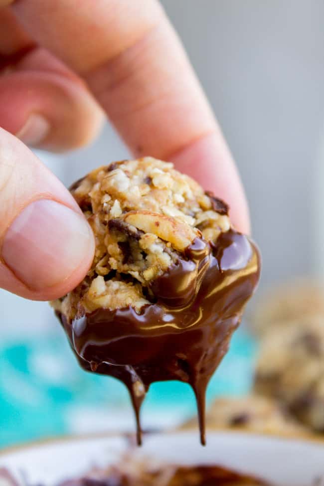 No Bake Peanut Butter Oatmeal Energy Bites from The Food Charlatan