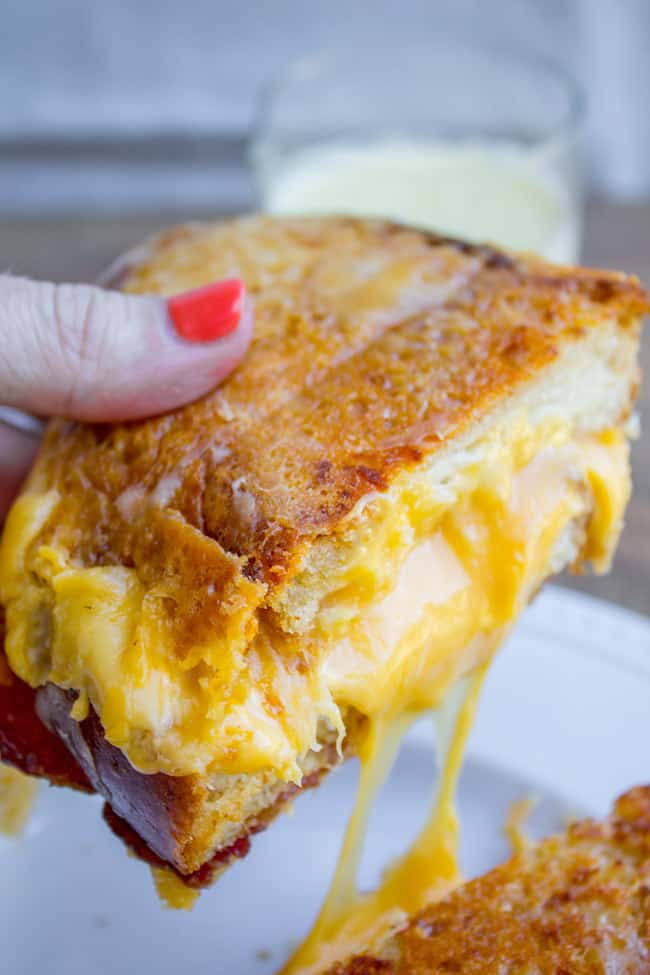 Best Grilled Cheese Recipe - How to Make Grilled Cheese