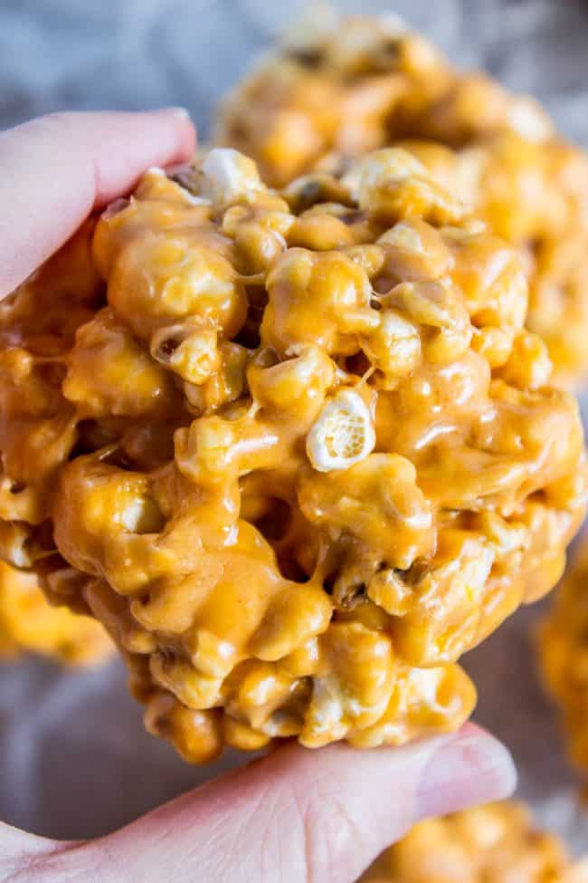 How to make popcorn balls