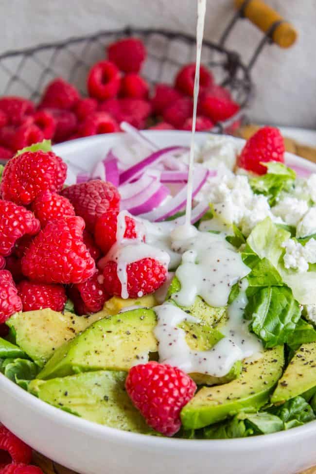 romaine salad with raspberries