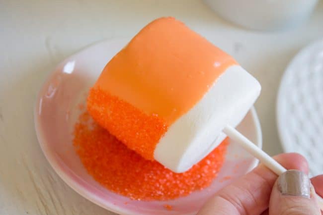 how to make halloween marshmallow pops