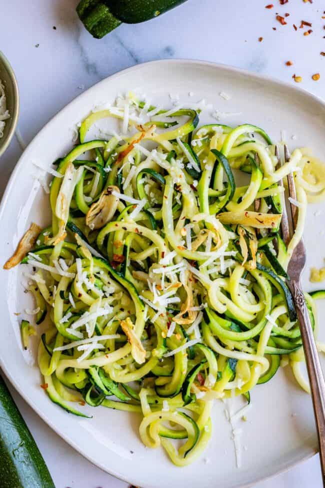 How to Make Zucchini Noodles With—or Without—a Spiralizer