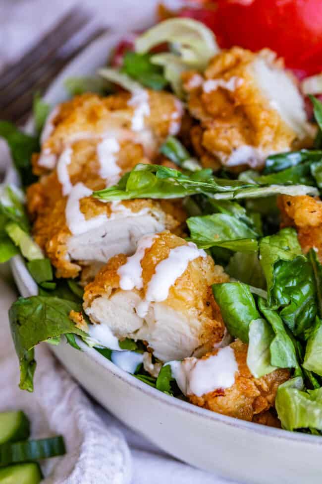 crispy chicken salad recipe with ranch close up