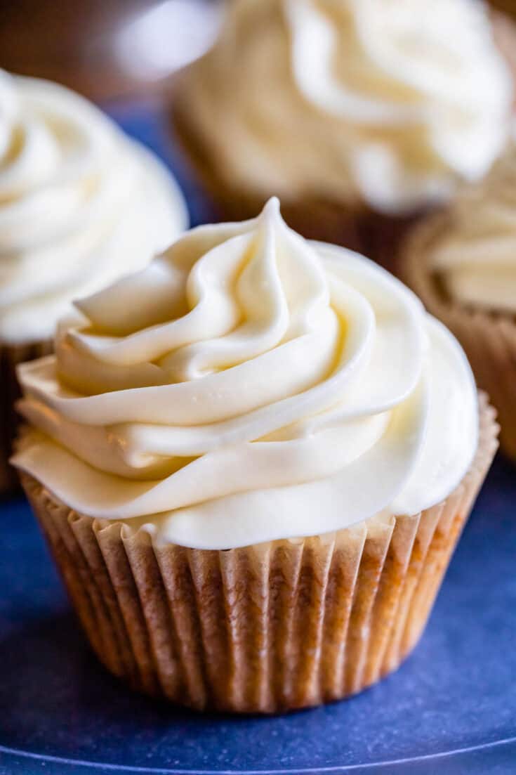 Easy Cream Cheese Frosting - The Food Charlatan