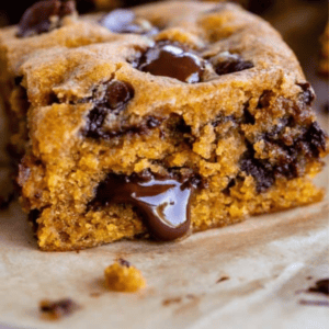 Fudgy Pumpkin Chocolate Chip Bars (Pumpkin Blondies)