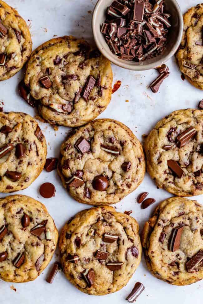 several easy andes mint cookies with a bowl of mints