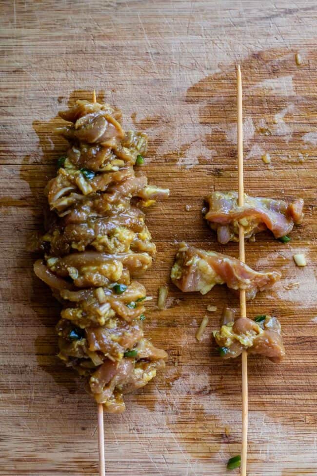 how to thread chicken onto skewers for chicken satay.