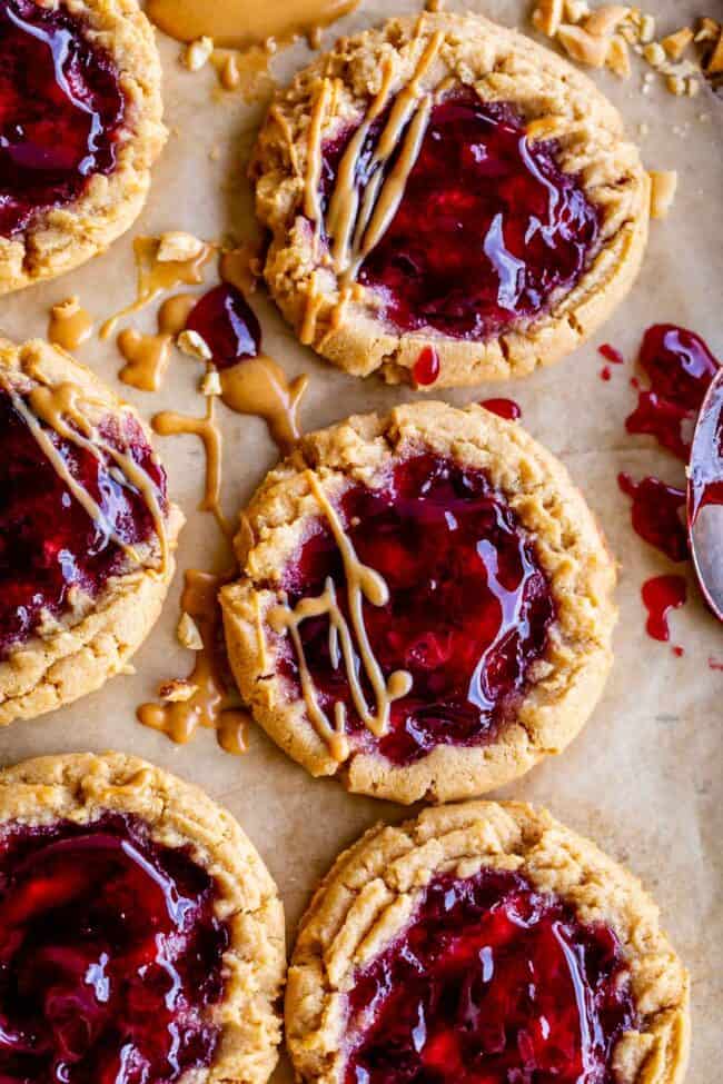 peanut butter and jelly cookies recipe with drizzled peanut butter