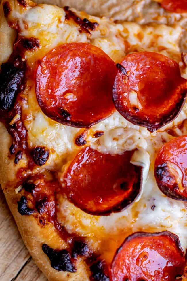 homemade pizza ideas with cheese and pepperoni
