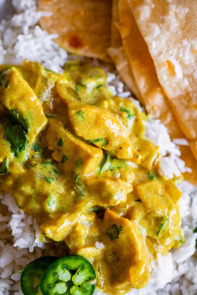 Simple yellow sale curry sauce