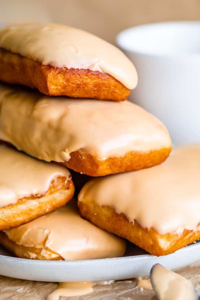 stack of maple long john donuts