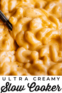 close up of creamy mac and cheese with spoon.