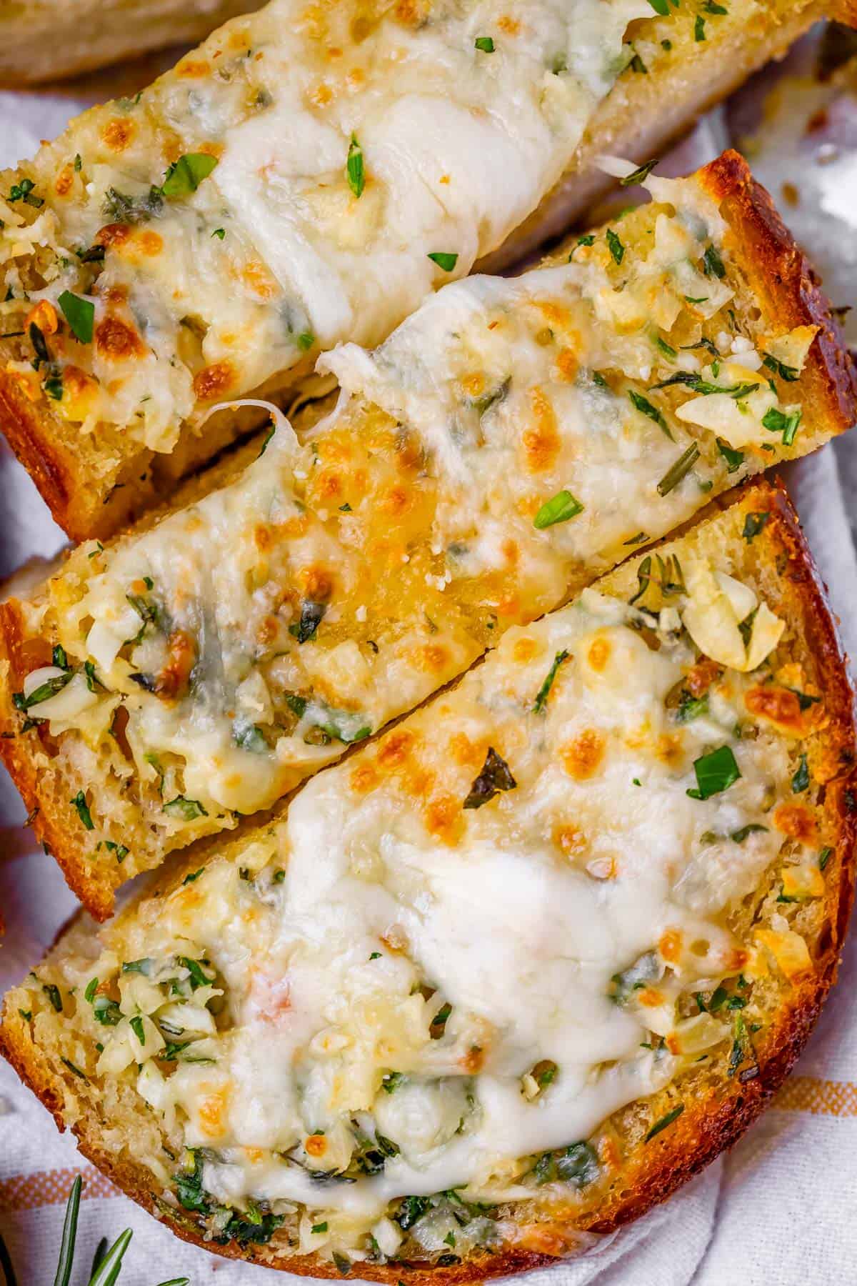 easy garlic bread topped with cheese and parsley.