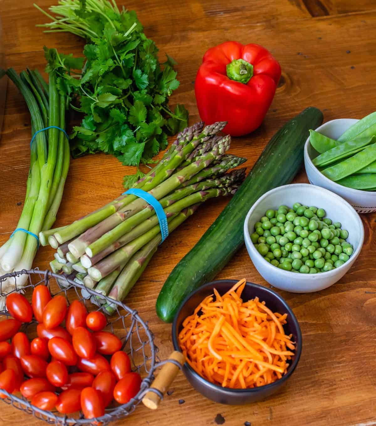 possible vegetables to add to sesame noodles - asparagus, peas, carrots, pepper, etc.